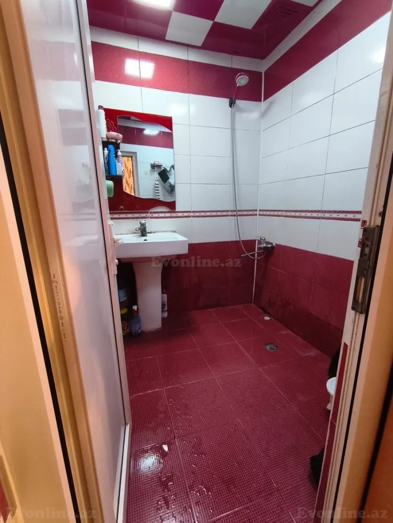 Satılır 3 otaqlı Mənzil Köhnə tikili 60 m² 6-cı mikrorayon - şəkil 13