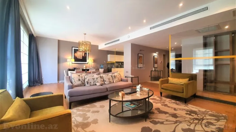 Kirayə verilir 2 otaqlı Mənzil Yeni tikili 120 m² Səbail r.