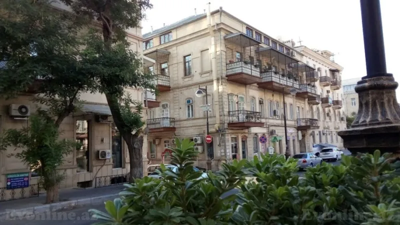 Satılır Obyekt 90 m² İçərişəhər m. - şəkil 2