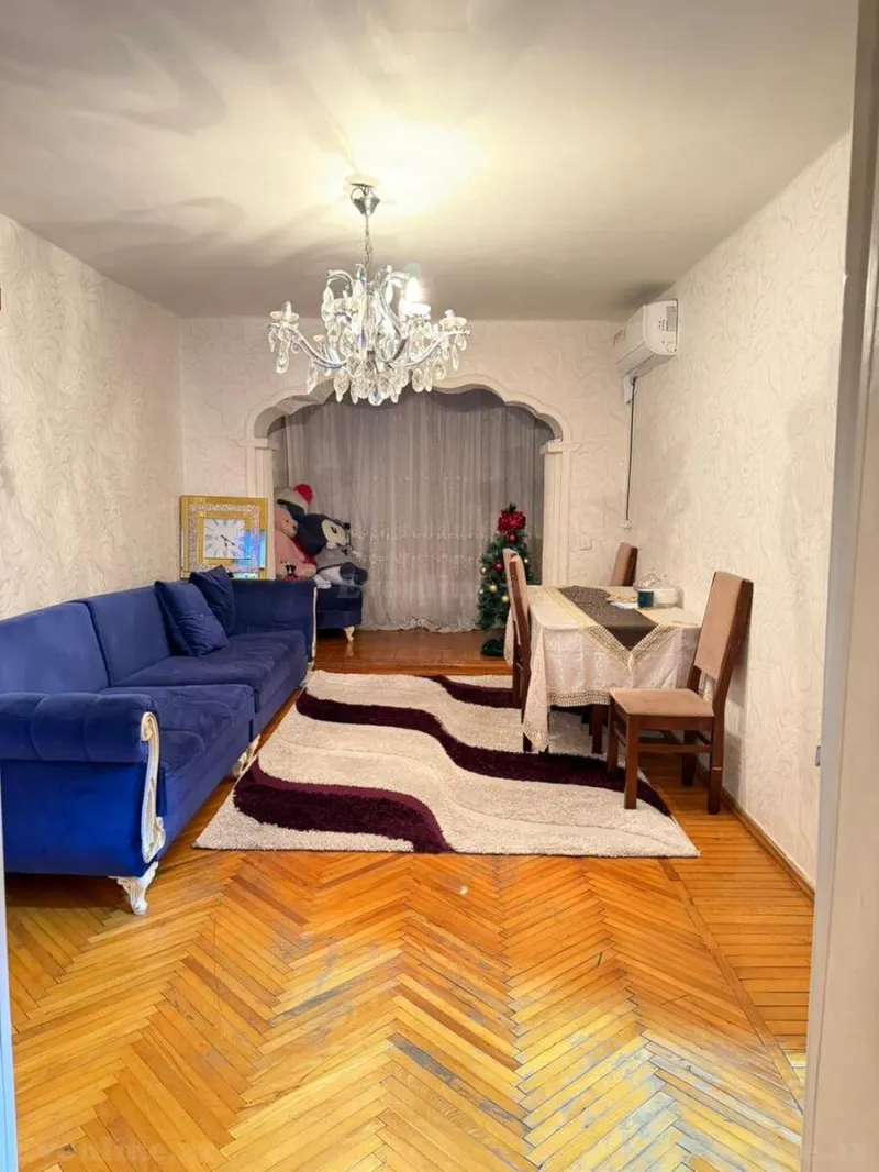 Satılır 3 otaqlı Mənzil Köhnə tikili 75 m² Gənclik m. - şəkil 4