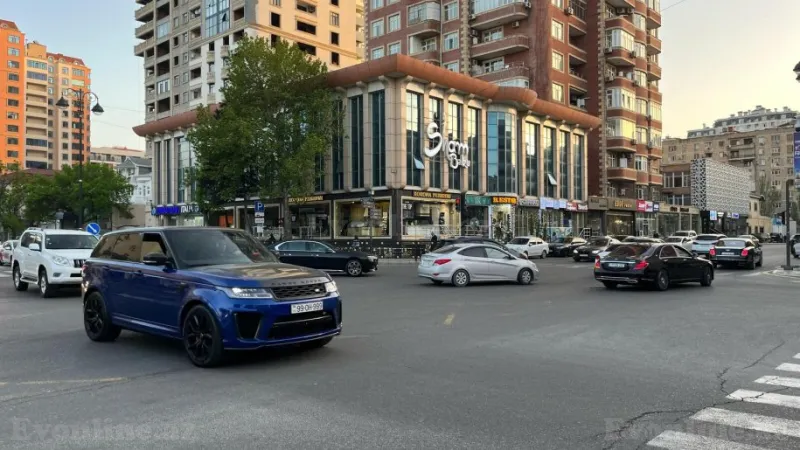 Satılır 3 otaqlı Mənzil Köhnə tikili 75 m² Gənclik m. - şəkil 19