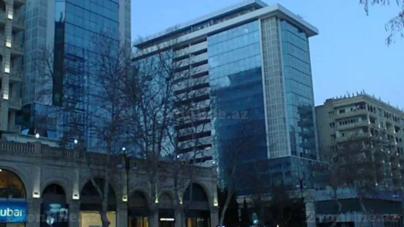 Kirayə verilir 2 otaqlı Mənzil Köhnə tikili 90 m² 28 May m.