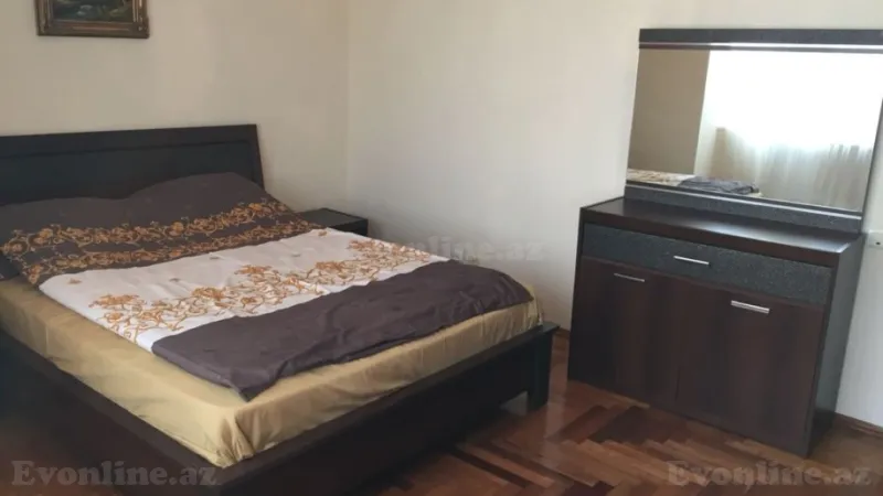 Kirayə verilir 2 otaqlı Mənzil Köhnə tikili 90 m² 28 May m. - şəkil 7