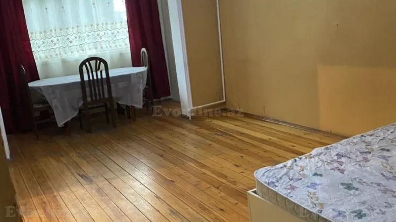 Kirayə verilir 1 otaqlı Mənzil Köhnə tikili 29 m² 7-ci mikrorayon