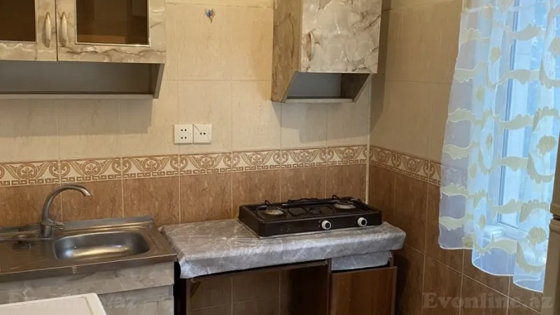 Kirayə verilir 1 otaqlı Mənzil Köhnə tikili 29 m² 7-ci mikrorayon - şəkil 2
