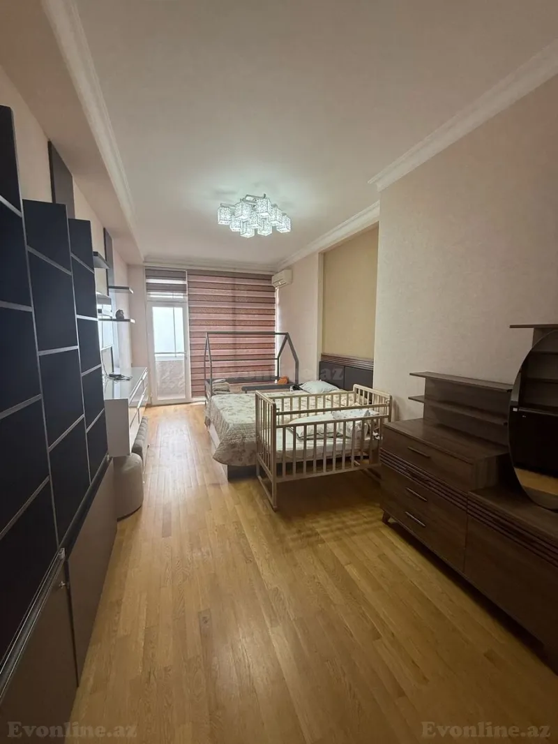 Satılır 3 otaqlı Mənzil Yeni tikili 140 m² Xətai m. - şəkil 2