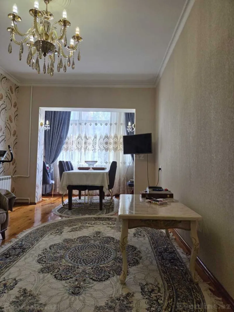 Satılır 3 otaqlı Mənzil Köhnə tikili 85 m² 9-cu mikrorayon