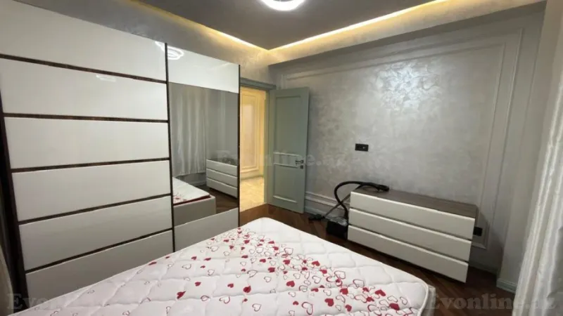 Kirayə verilir 3 otaqlı Mənzil Yeni tikili 110 m² İçərişəhər m. - şəkil 8