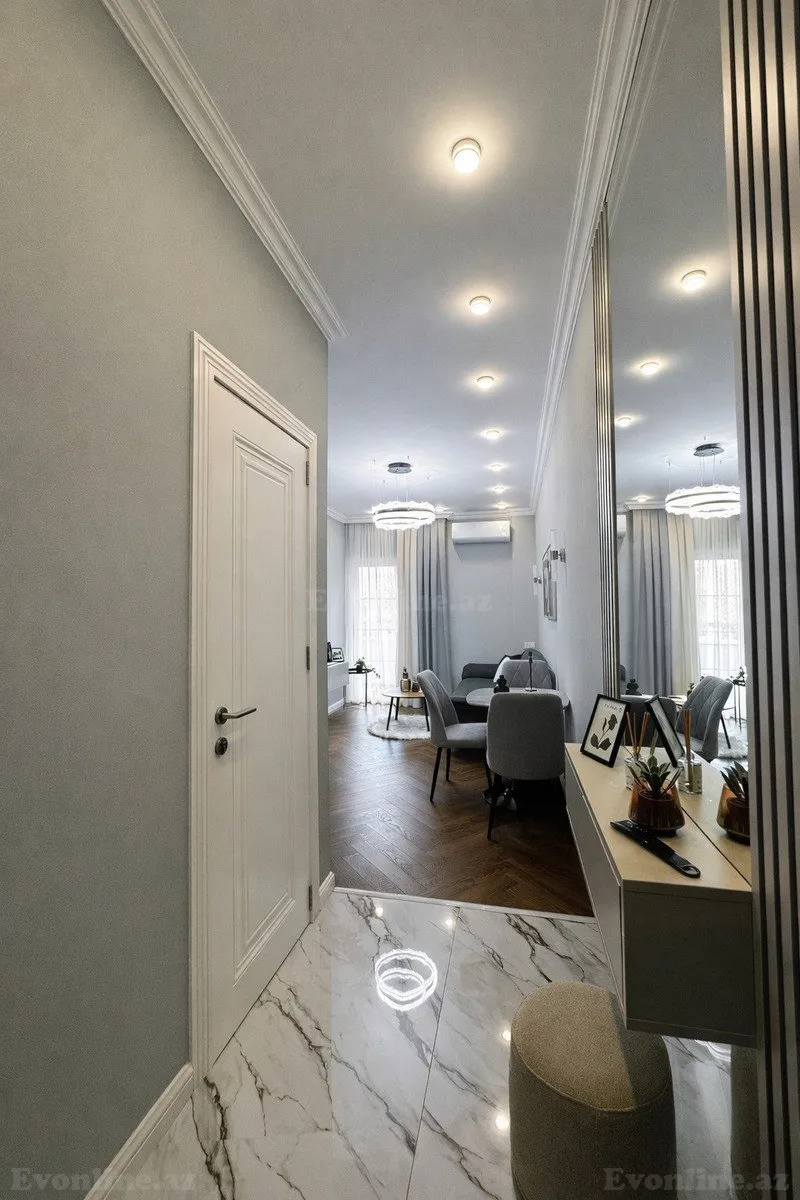 Satılır 2 otaqlı Mənzil Köhnə tikili 50 m² Nərimanov r. - şəkil 2