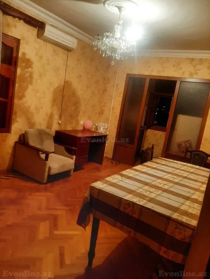 Kirayə verilir 2 otaqlı Mənzil Köhnə tikili 80 m² Azadlıq prospekti m. - şəkil 2