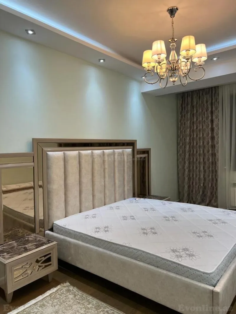 Kirayə verilir 2 otaqlı Mənzil Yeni tikili 91 m² İnşaatçılar m. - şəkil 9