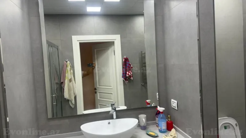 Kirayə verilir 3 otaqlı Mənzil Yeni tikili 137 m² Nəsimi r. - şəkil 15