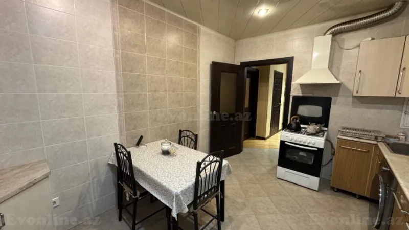 Kirayə verilir 3 otaqlı Mənzil Yeni tikili 110 m² 8 Noyabr m. - şəkil 6