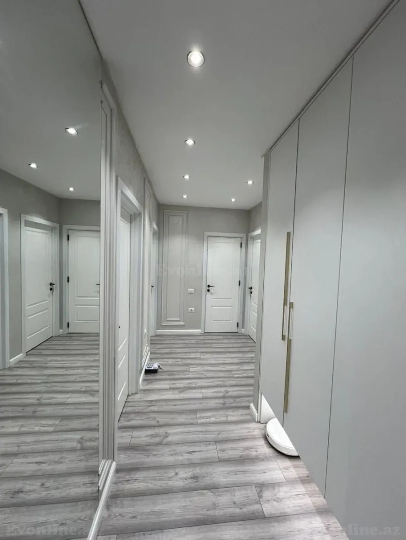 Satılır 3 otaqlı Mənzil Yeni tikili 80 m² Gənclik m. - şəkil 3