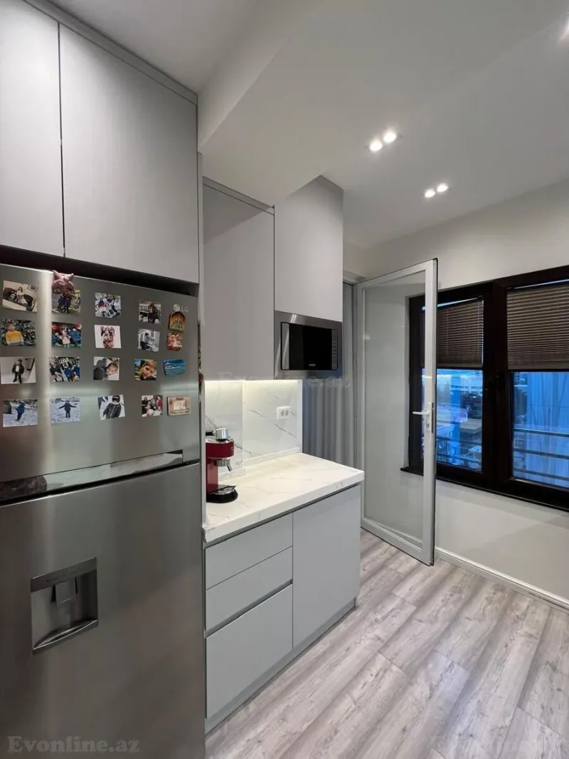 Satılır 3 otaqlı Mənzil Yeni tikili 80 m² Gənclik m. - şəkil 8