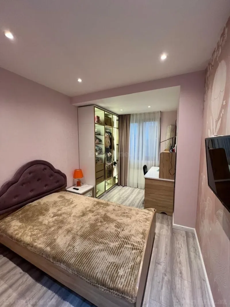 Satılır 3 otaqlı Mənzil Yeni tikili 80 m² Gənclik m. - şəkil 12