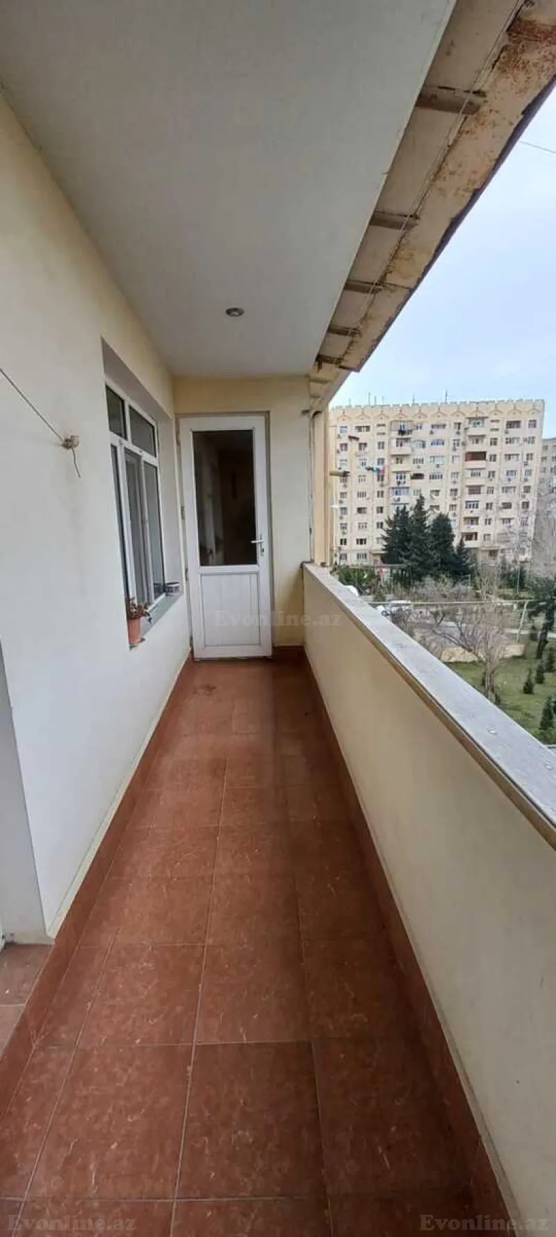 Satılır 5 otaqlı Mənzil Köhnə tikili 120 m² Xalqlar Dostluğu m. - şəkil 25