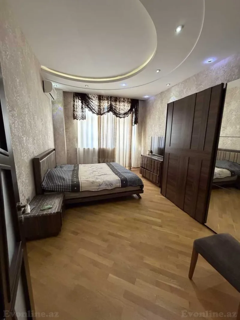 Kirayə verilir 4 otaqlı Mənzil Yeni tikili 135 m² Elmlər Akademiyası m. - şəkil 6