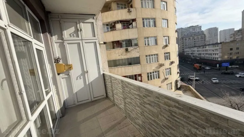 Kirayə verilir 4 otaqlı Mənzil Yeni tikili 135 m² Elmlər Akademiyası m. - şəkil 11