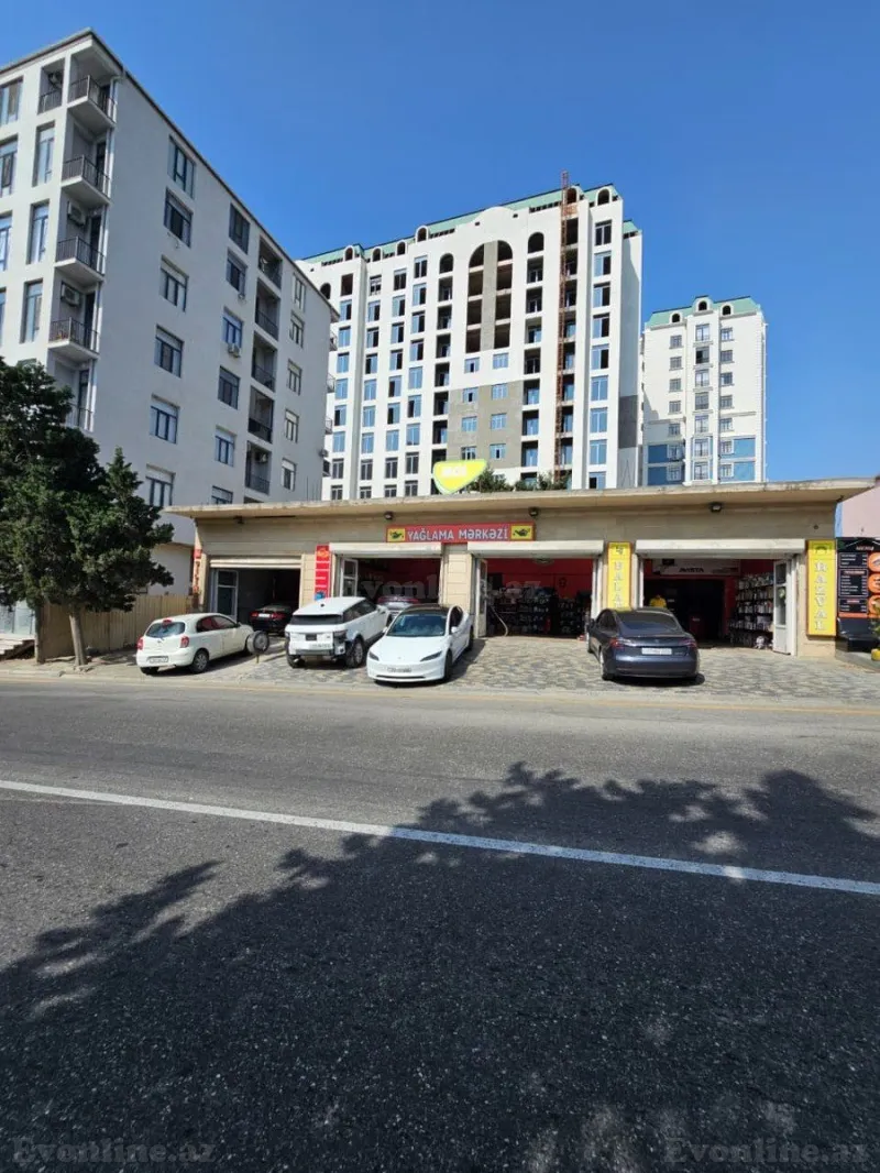 Satılır Obyekt 230 m² Həzi Aslanov m.