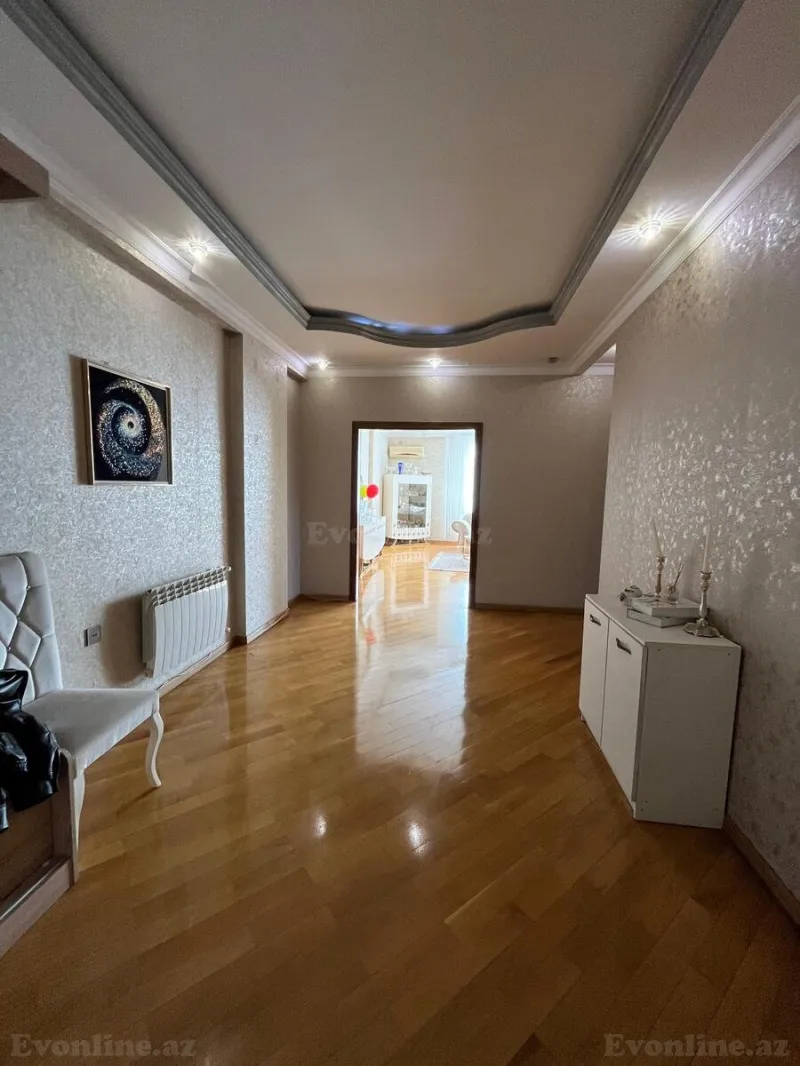 Satılır 3 otaqlı Mənzil Yeni tikili 136 m² 1-ci mikrorayon - şəkil 7