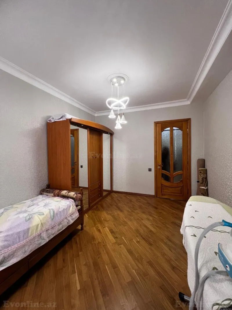 Satılır 3 otaqlı Mənzil Yeni tikili 155 m² 28 May m. - şəkil 12