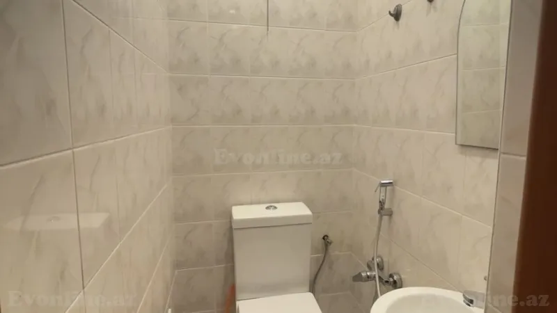 Satılır 3 otaqlı Mənzil Köhnə tikili 105 m² Yasamal - şəkil 12