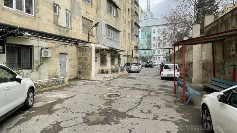 Satılır 3 otaqlı Mənzil Köhnə tikili 105 m² Yasamal - şəkil 16