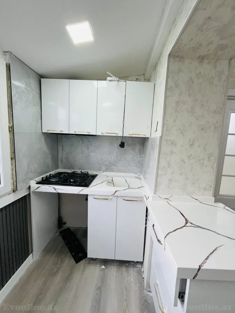 Satılır 2 otaqlı Mənzil Köhnə tikili 35 m² 8-ci kilometr - şəkil 9