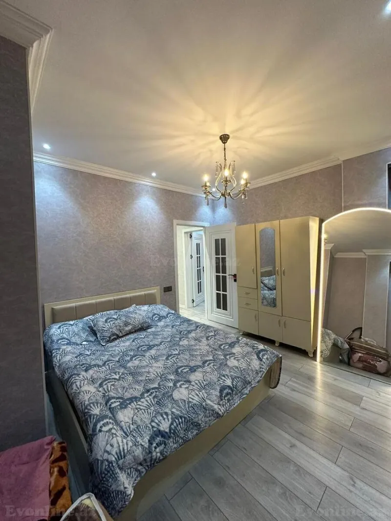 Satılır 2 otaqlı Mənzil Yeni tikili 55 m² İnşaatçılar m. - şəkil 4