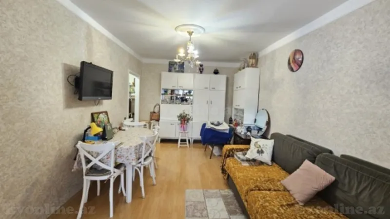 Satılır 2 otaqlı Mənzil Köhnə tikili 40 m² Yasamal