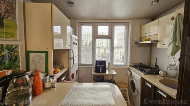 Satılır 2 otaqlı Mənzil Köhnə tikili 40 m² Yasamal - şəkil 3