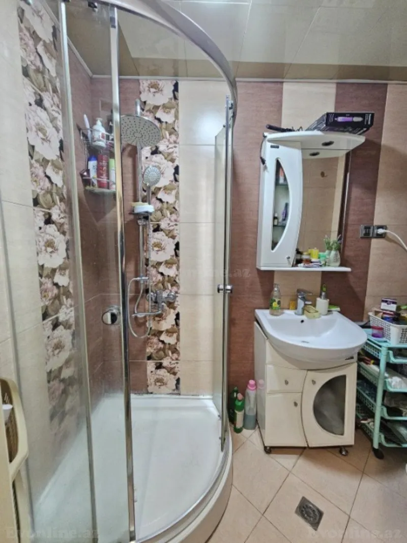 Satılır 2 otaqlı Mənzil Köhnə tikili 40 m² Yasamal - şəkil 6