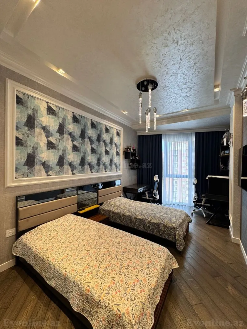 Satılır 4 otaqlı Mənzil Yeni tikili 165 m² Nəsimi r. - şəkil 8