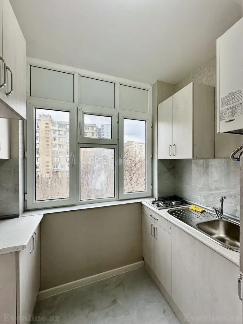 Satılır 2 otaqlı Mənzil Köhnə tikili 35 m² Yasamal - şəkil 5