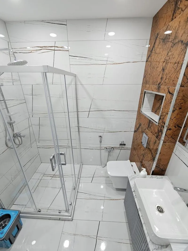 Satılır 2 otaqlı Mənzil Yeni tikili 60 m² Qara Qarayev m. - şəkil 12