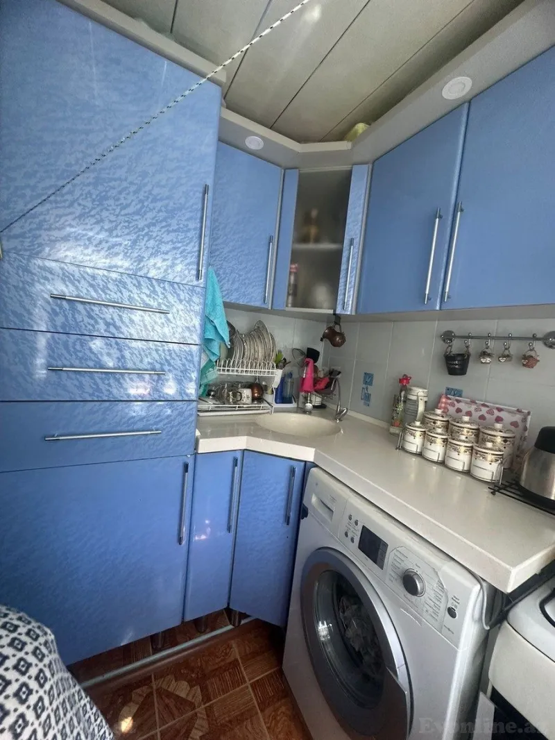 Kirayə verilir 2 otaqlı Mənzil Köhnə tikili 65 m² Neftçilər m. - şəkil 4