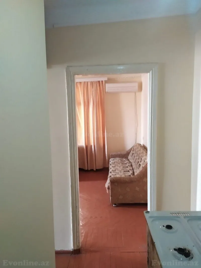 Kirayə verilir 1 otaqlı Mənzil Köhnə tikili 37 m² 8-ci mikrorayon - şəkil 3