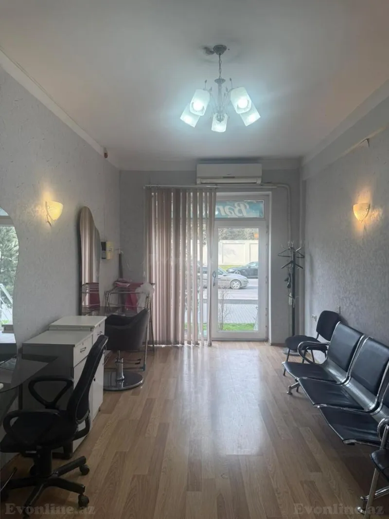 Kirayə verilir Ofis 65 m² Gənclik m.