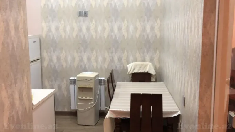 Satılır 2 otaqlı Mənzil Köhnə tikili 61 m² Yasamal - şəkil 4