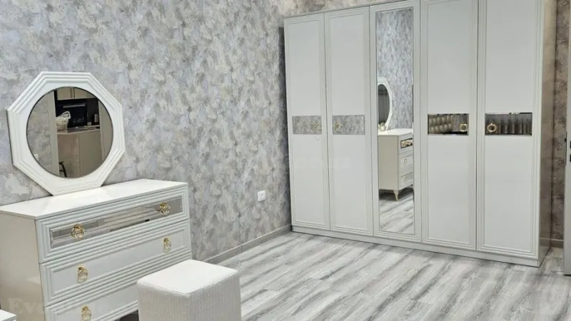 Kirayə verilir 2 otaqlı Mənzil Yeni tikili 80 m² Xətai m. - şəkil 3