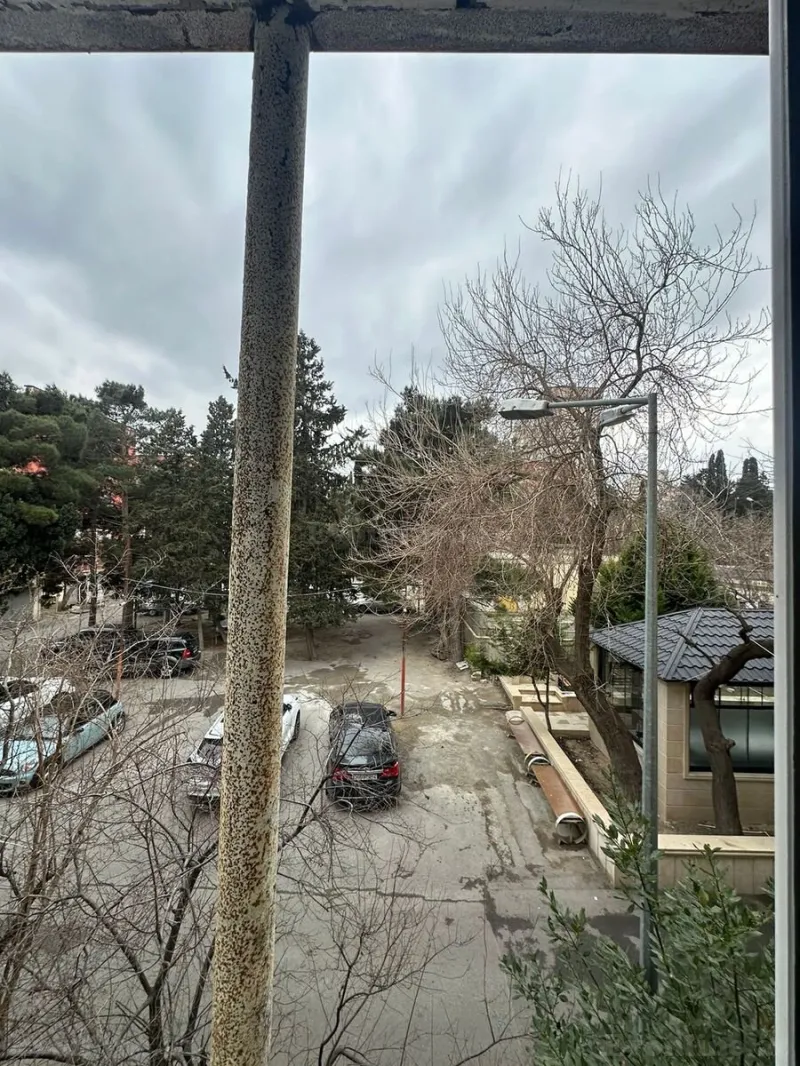 Satılır 4 otaqlı Mənzil Köhnə tikili 105 m² 8-ci mikrorayon - şəkil 3