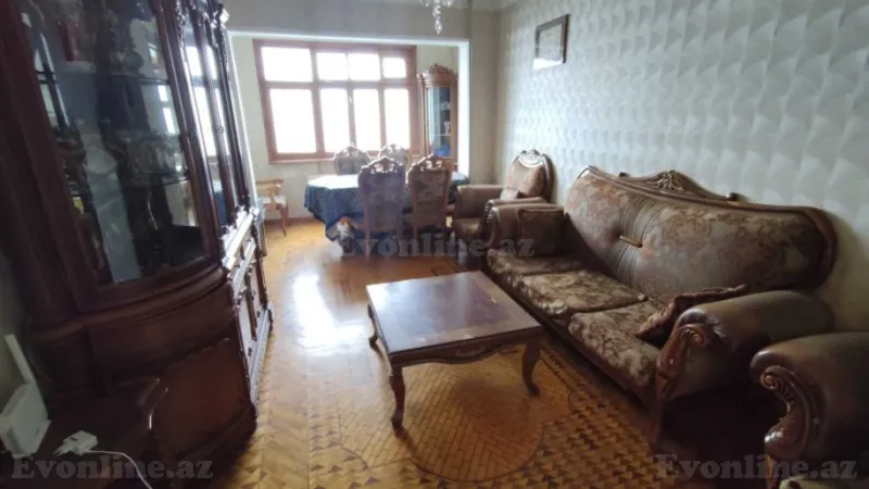 Kirayə verilir 3 otaqlı Mənzil Köhnə tikili 80 m² Qara Qarayev m. - şəkil 4