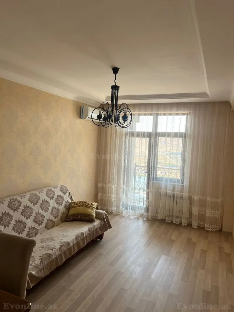 Kirayə verilir 3 otaqlı Mənzil Yeni tikili 100 m² İnşaatçılar m.