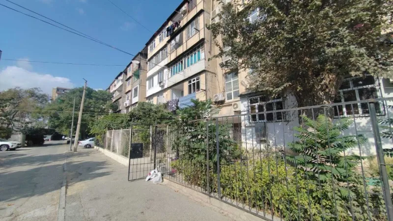 Satılır 3 otaqlı Mənzil Köhnə tikili 80 m² Əhmədli