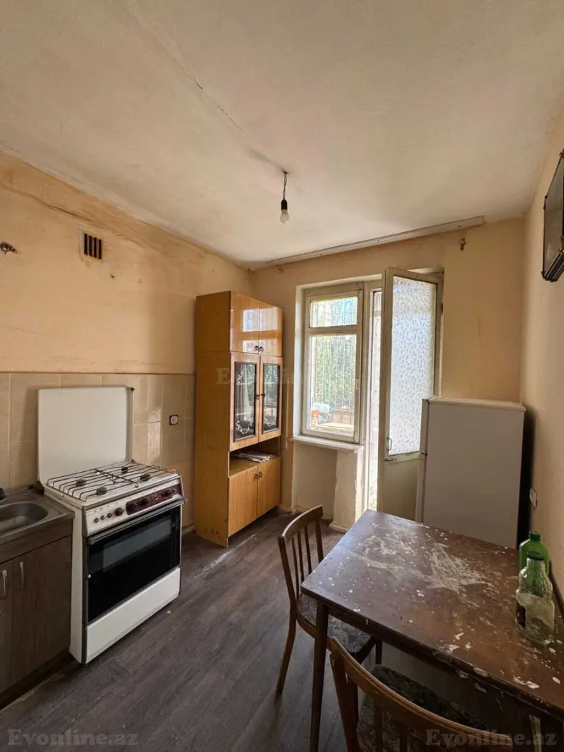 Satılır 3 otaqlı Mənzil Köhnə tikili 80 m² Əhmədli - şəkil 5