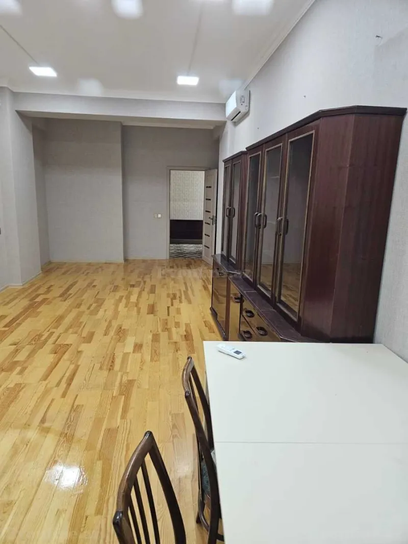 Kirayə verilir 3 otaqlı Mənzil Yeni tikili 127 m² Nəsimi r. - şəkil 5