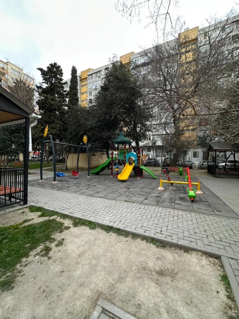 Satılır 1 otaqlı Mənzil Köhnə tikili 40 m² Gənclik m. - şəkil 6