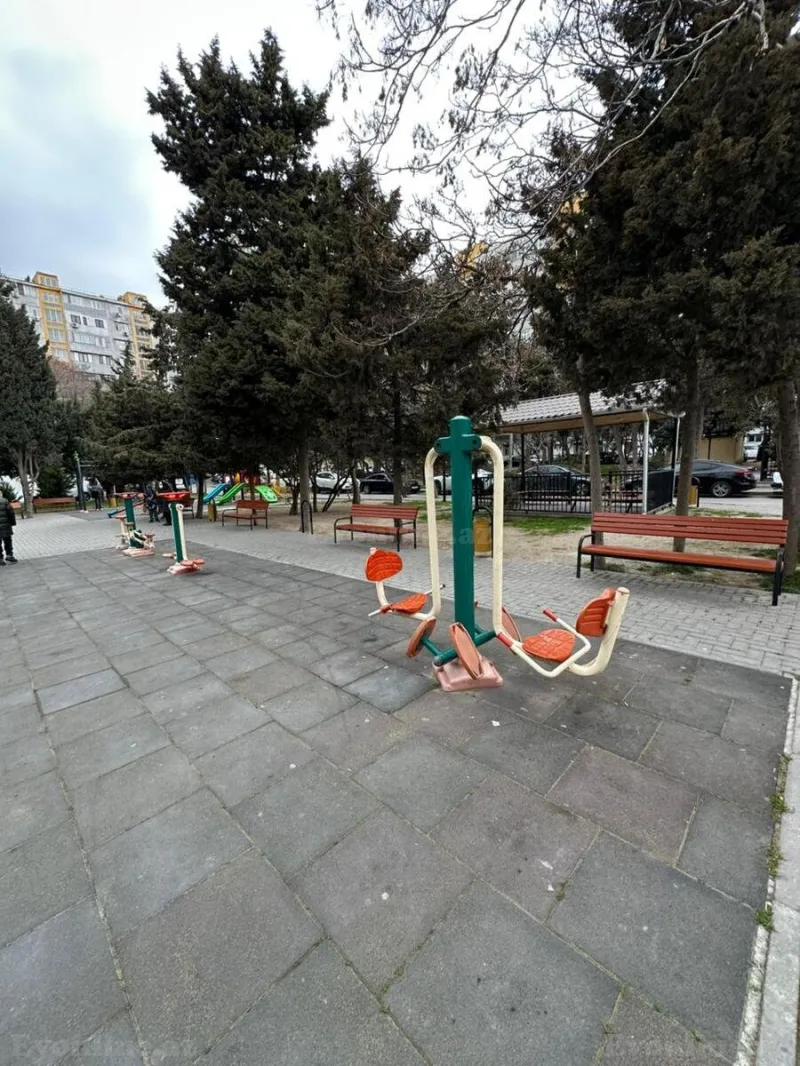 Satılır 1 otaqlı Mənzil Köhnə tikili 40 m² Gənclik m. - şəkil 7