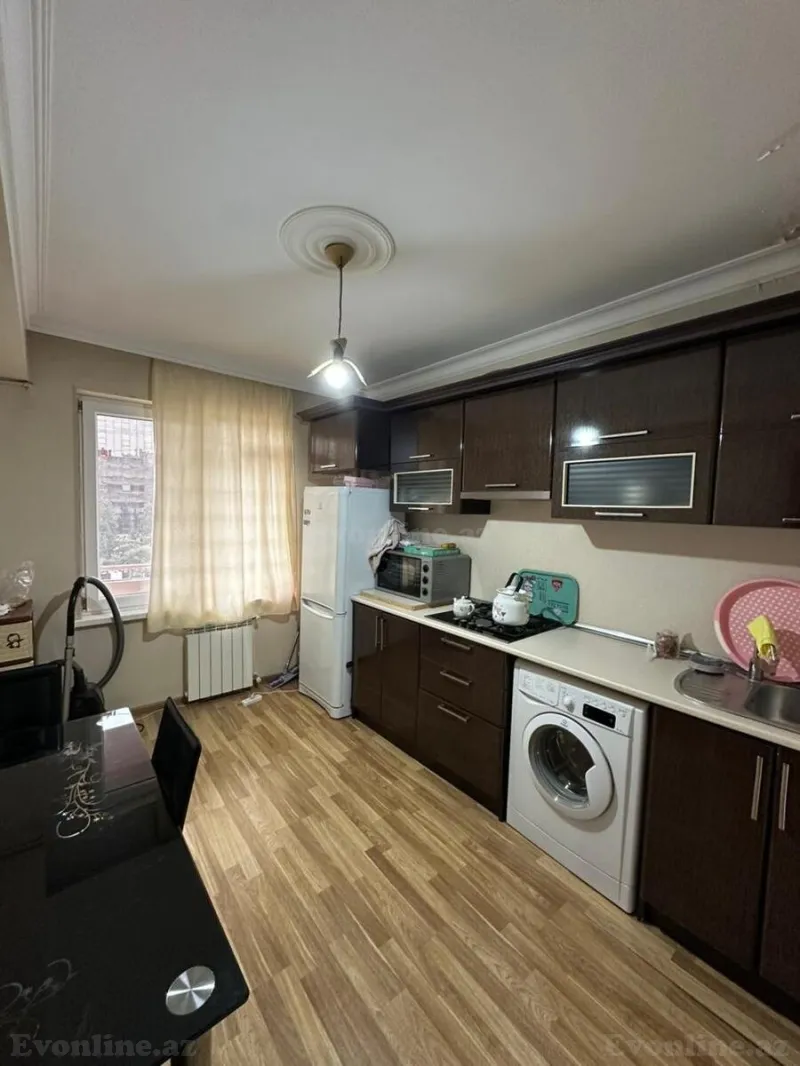 Satılır 1 otaqlı Mənzil Köhnə tikili 40 m² Gənclik m. - şəkil 13